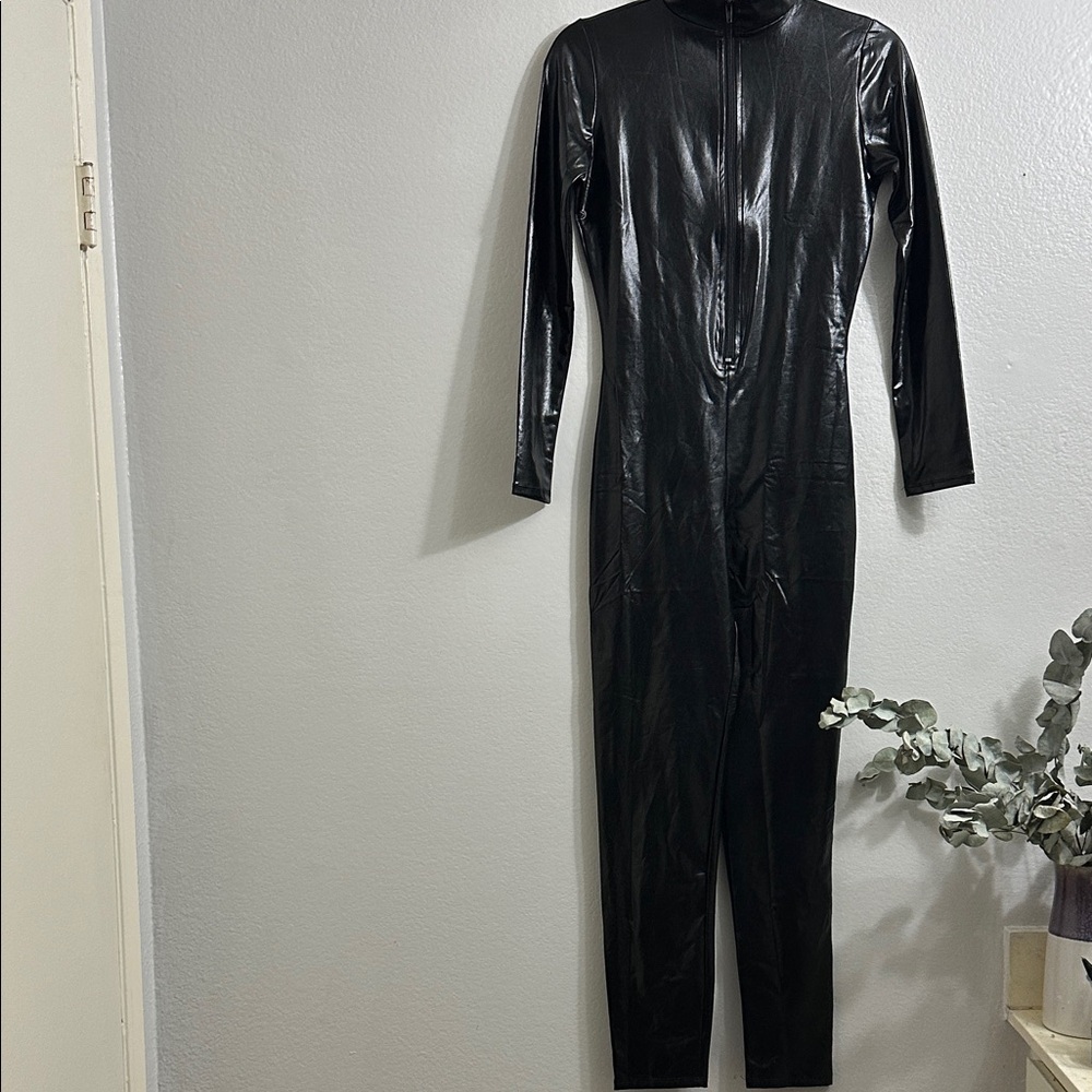 BNWT-  forplay  Black Long-Sleeve jumpsuit- S/M - Picture 3 of 13
